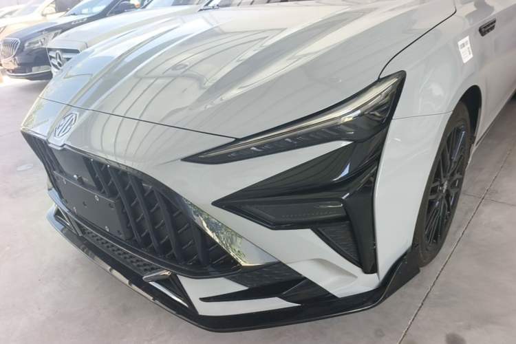 Used MG 6 2025 1.5T XLINE Shark-Hunting Edition Left Front Headlight