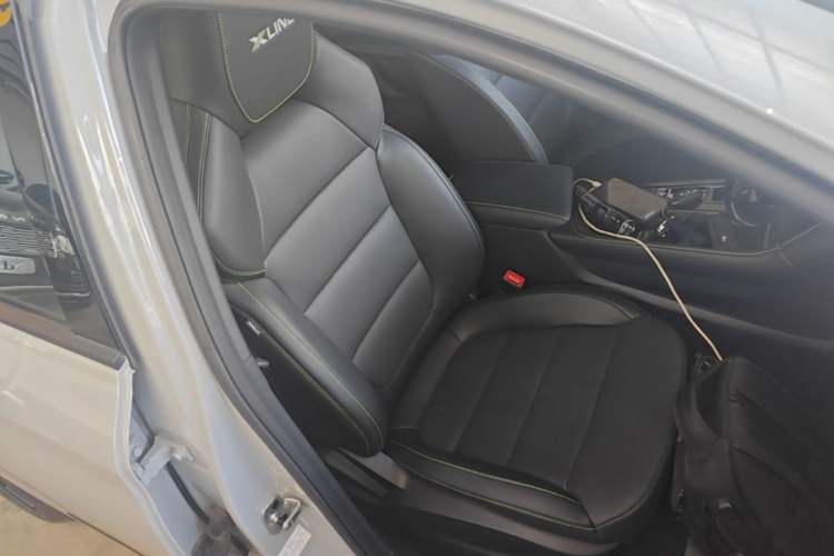 Used MG 6 2025 1.5T XLINE Shark-Hunting Edition Right Front Seat