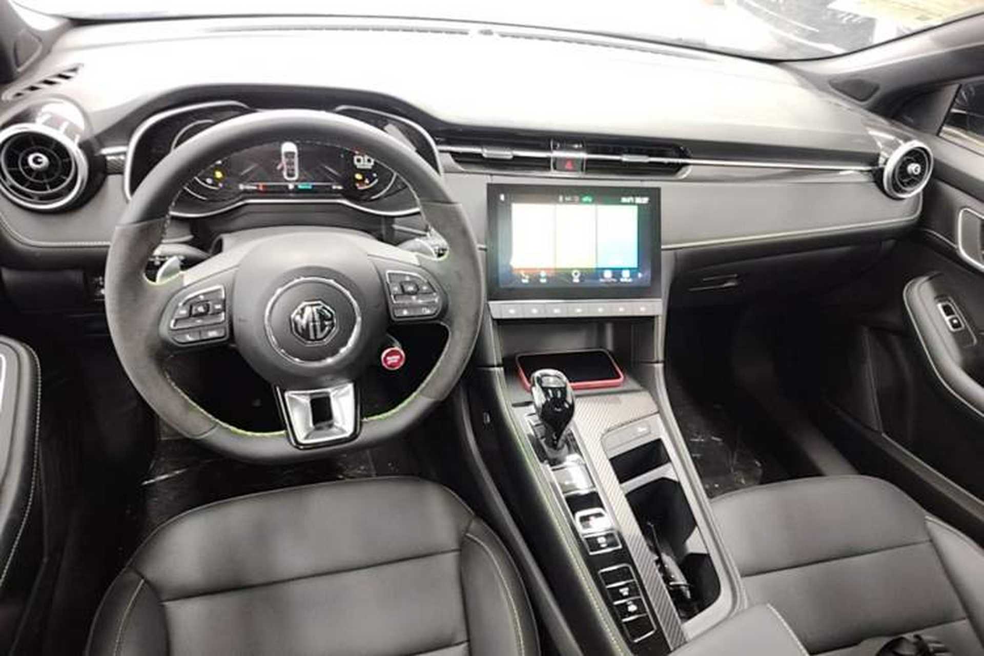 Used MG 6 2025 1.5T XLINE Shark-Hunting Edition Center Console
