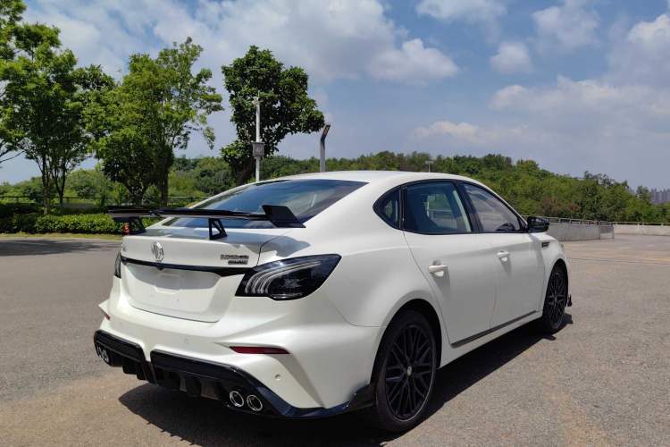 Used MG 6 2025 1.5T XLINE Shark-Hunting Edition Exterior 8