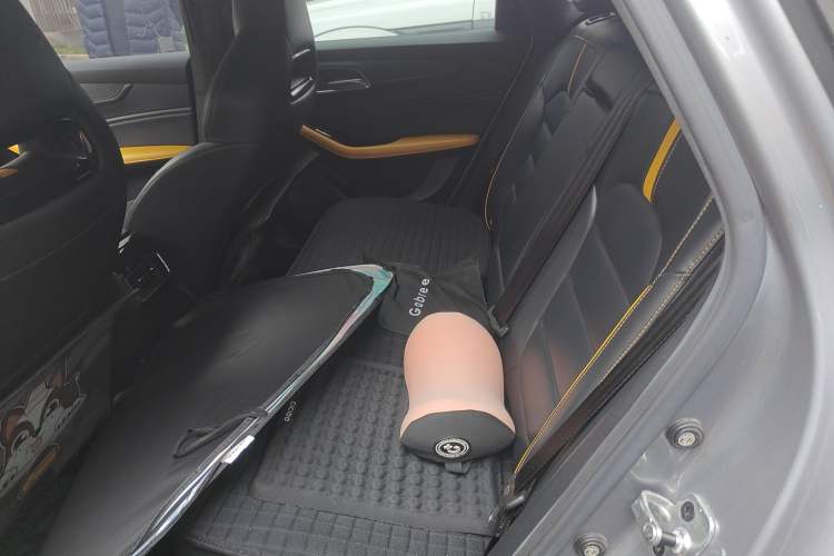 Used MG 6 New Energy 2020 1.5T Hybrid Trophy Flagship Edition Left Rear Seat