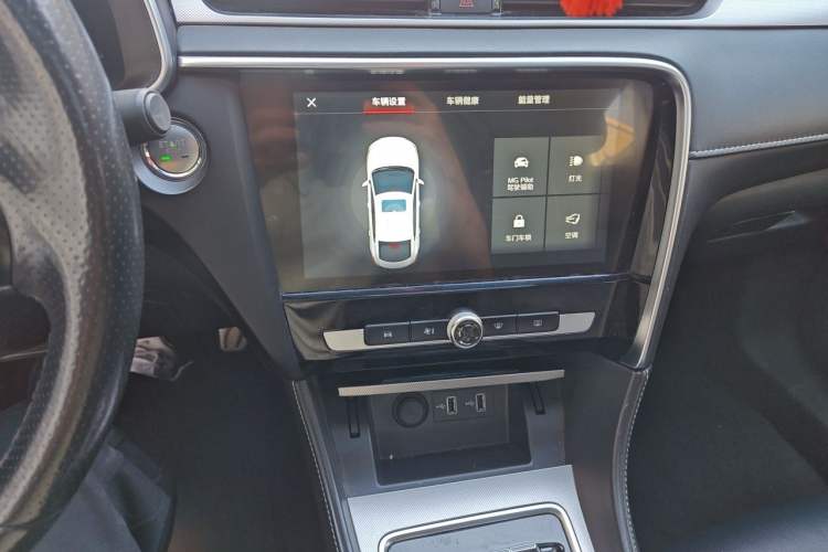 Used MG 6 New Energy 2018 45T E-DRIVE Intelligent Hybrid Premium Internet Edition Audio And AC Panel
