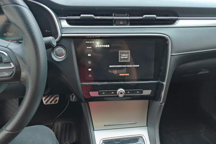 Used MG 6 New Energy 2018 45T E-DRIVE Intelligent Hybrid Premium Internet Edition Audio And AC Panel