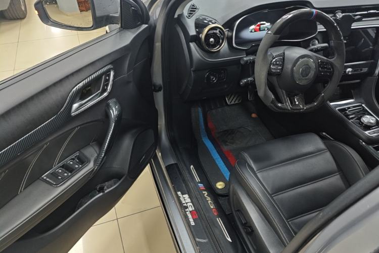 Used MG 6 New Energy 2018 45T E-DRIVE Intelligent Hybrid Premium Internet Edition Driver Seat