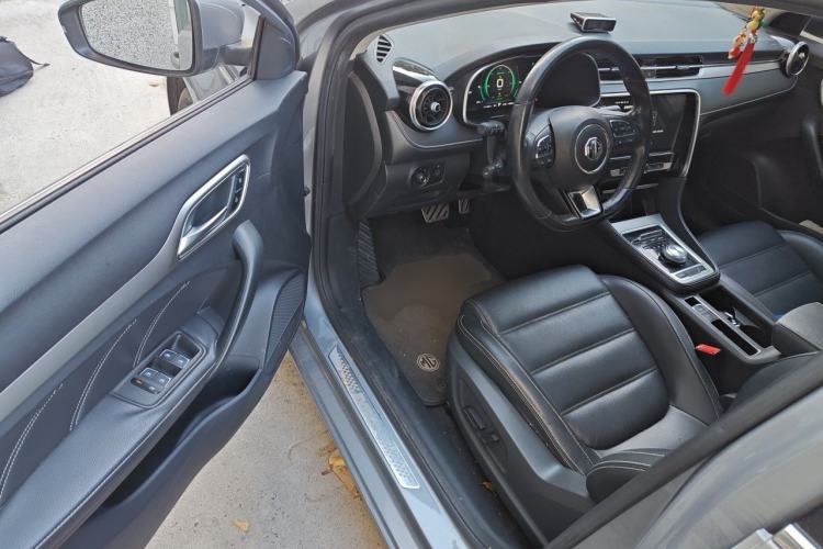 Used MG 6 New Energy 2018 45T E-DRIVE Intelligent Hybrid Premium Internet Edition Driver Seat