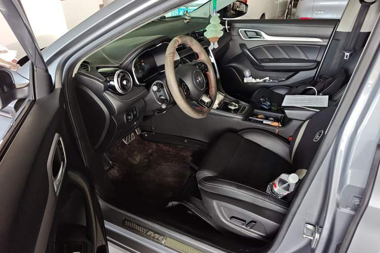 Used MG 6 New Energy 2018 45T E-DRIVE Intelligent Drive Hybrid PILOT Super Internet Edition Driver Seat