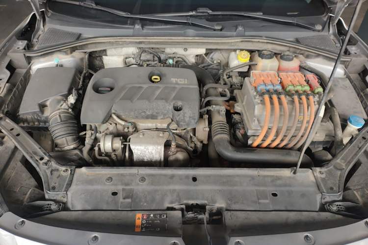 Used MG 6 New Energy 2018 45T E-DRIVE Intelligent Drive Hybrid PILOT Super Internet Edition Engine Bay