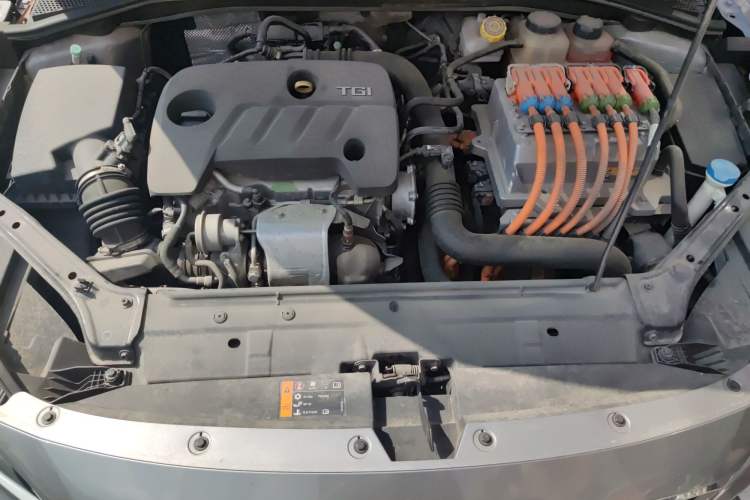 Used MG 6 New Energy 2018 45T E-DRIVE Intelligent Hybrid Premium Internet Edition Engine Bay