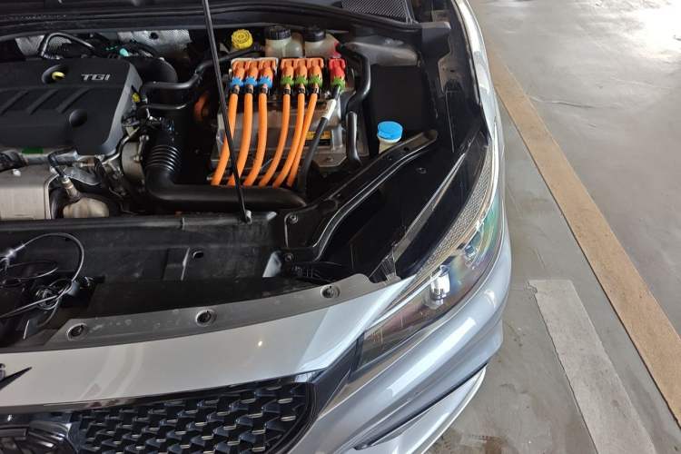 Used MG 6 New Energy 2018 45T E-DRIVE Intelligent Drive Hybrid PILOT Super Internet Edition Engine Bay Left