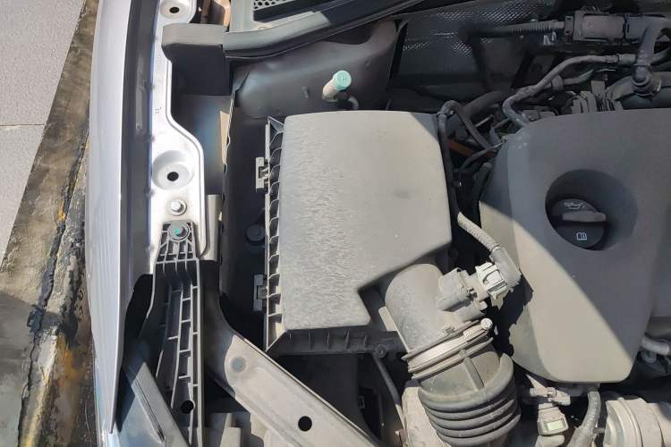 Used MG 6 New Energy 2018 45T E-DRIVE Intelligent Hybrid Premium Internet Edition Engine Bay Right