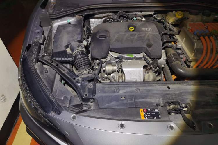 Used MG 6 New Energy 2018 45T E-DRIVE Intelligent Drive Hybrid PILOT Super Internet Edition Engine Bay Right