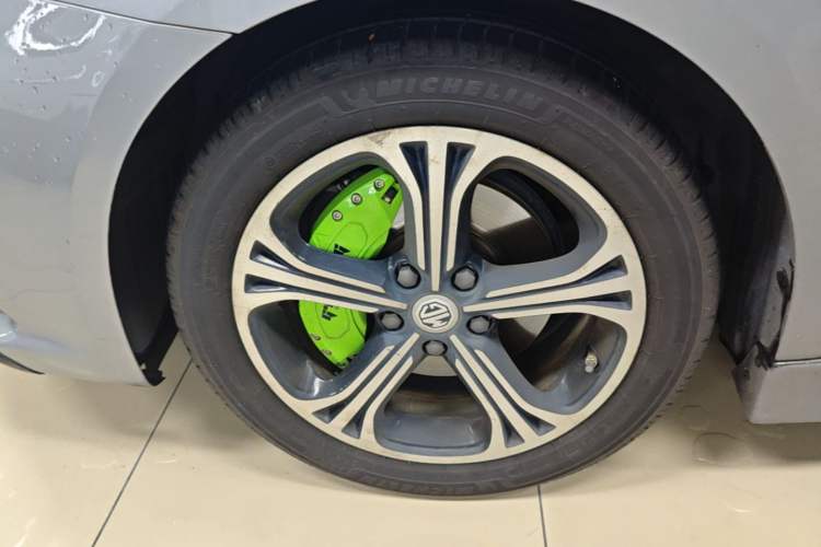 Used MG 6 New Energy 2018 45T E-DRIVE Intelligent Hybrid Premium Internet Edition Exterior 4