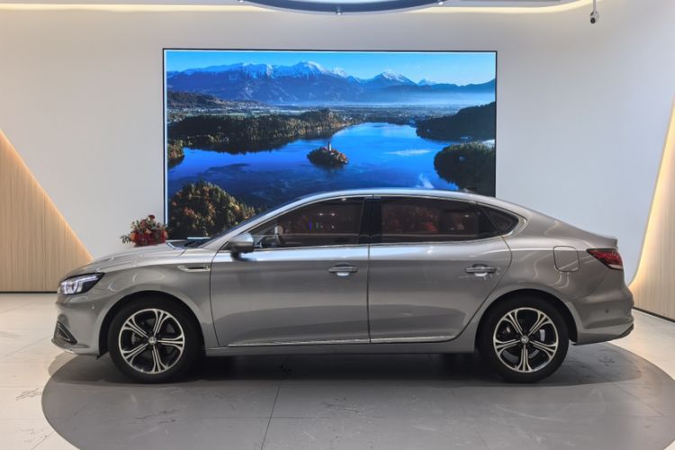 Used MG 6 New Energy 2018 45T E-DRIVE Intelligent Drive Hybrid PILOT Super Internet Edition Exterior 5