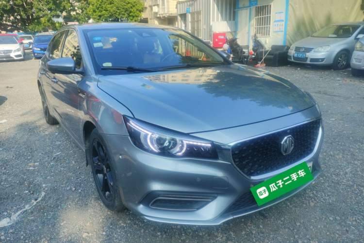 Used MG 6 New Energy 2018 45T E-DRIVE Intelligent Drive Hybrid PILOT Super Internet Edition Front Right 45 Deg