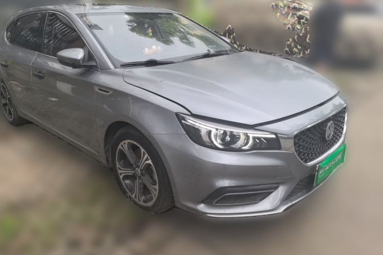 Used MG 6 New Energy 2018 45T E-DRIVE Intelligent Hybrid Premium Internet Edition Front Right 45 Deg