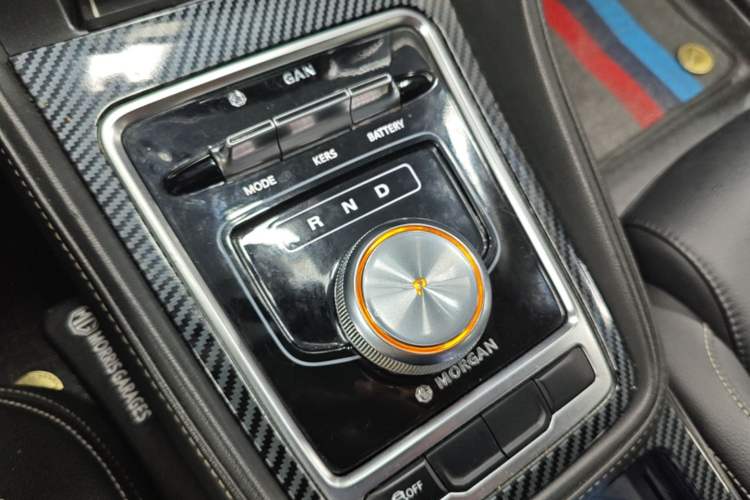 Used MG 6 New Energy 2018 45T E-DRIVE Intelligent Hybrid Premium Internet Edition Gear Lever