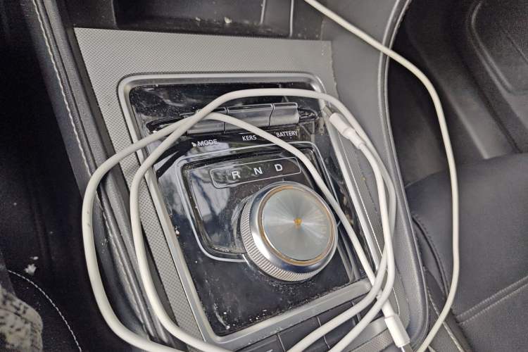 Used MG 6 New Energy 2018 45T E-DRIVE Intelligent Hybrid Premium Internet Edition Gear Lever