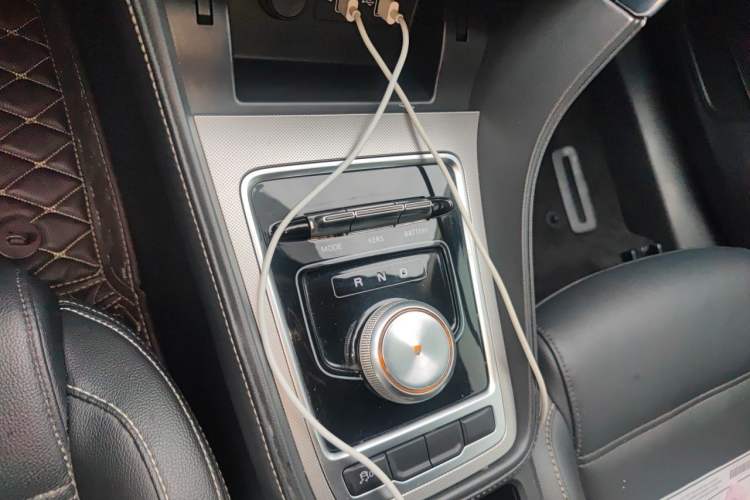 Used MG 6 New Energy 2018 45T E-DRIVE Intelligent Hybrid Premium Internet Edition Gear Lever