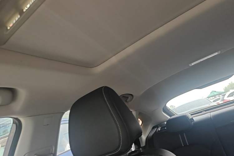 Used MG 6 New Energy 2018 45T E-DRIVE Intelligent Hybrid Premium Internet Edition Headliner