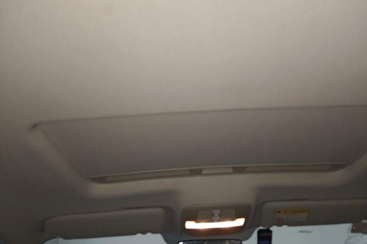 Used MG 6 New Energy 2018 45T E-DRIVE Intelligent Hybrid Premium Internet Edition Headliner