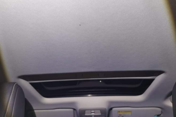 Used MG 6 New Energy 2018 45T E-DRIVE Intelligent Drive Hybrid PILOT Super Internet Edition Headliner