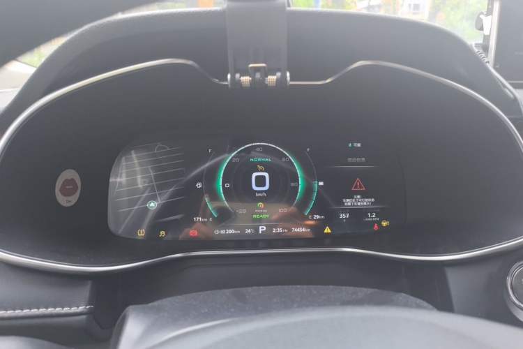 Used MG 6 New Energy 2018 45T E-DRIVE Intelligent Hybrid Premium Internet Edition Instrument Cluster