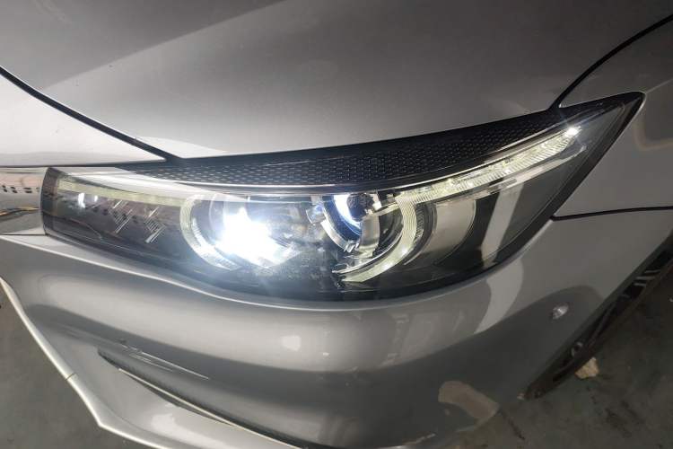 Used MG 6 New Energy 2018 45T E-DRIVE Intelligent Drive Hybrid PILOT Super Internet Edition Left Front Headlight