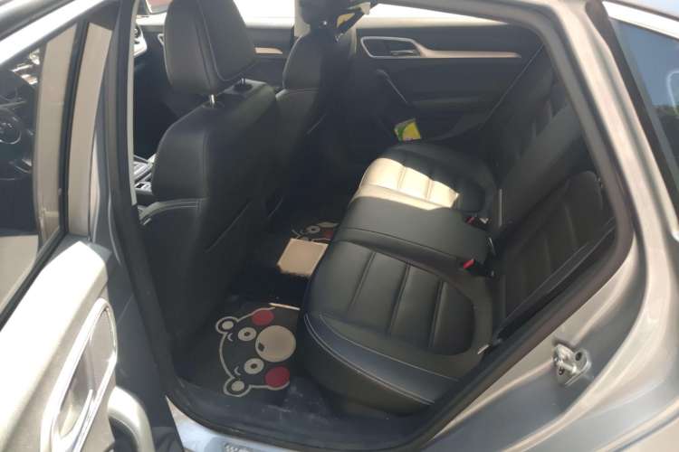Used MG 6 New Energy 2018 45T E-DRIVE Intelligent Hybrid Premium Internet Edition Left Rear Seat