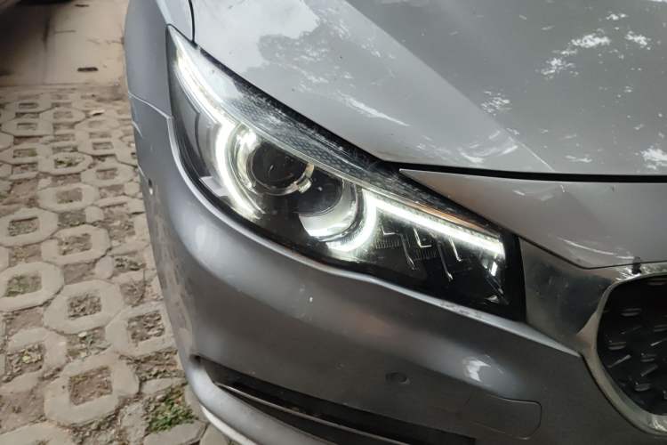 Used MG 6 New Energy 2018 45T E-DRIVE Intelligent Drive Hybrid PILOT Super Internet Edition Right Front Headlight
