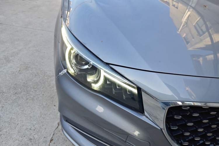 Used MG 6 New Energy 2018 45T E-DRIVE Intelligent Hybrid Premium Internet Edition Right Front Headlight