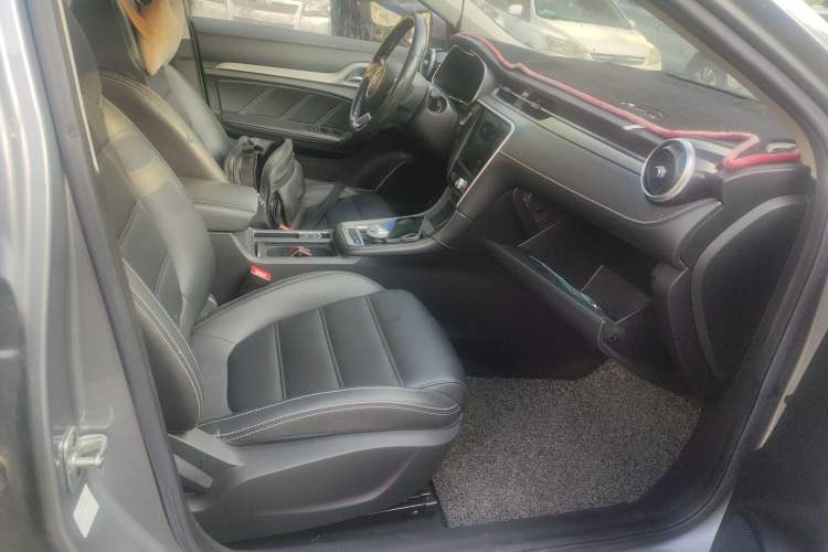 Used MG 6 New Energy 2018 45T E-DRIVE Intelligent Drive Hybrid PILOT Super Internet Edition Right Front Seat