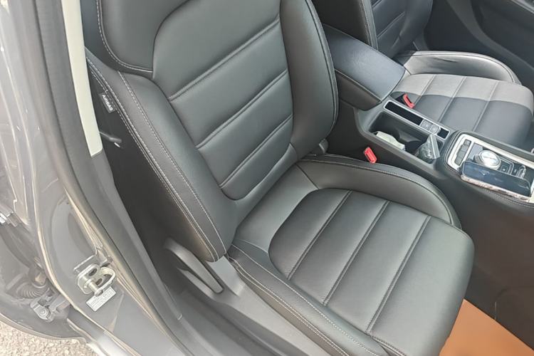 Used MG 6 New Energy 2018 45T E-DRIVE Intelligent Hybrid Premium Internet Edition Right Front Seat