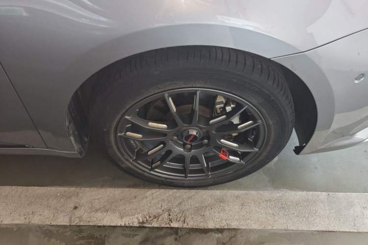 Used MG 6 New Energy 2018 45T E-DRIVE Intelligent Drive Hybrid PILOT Super Internet Edition Right Front Wheel Hub