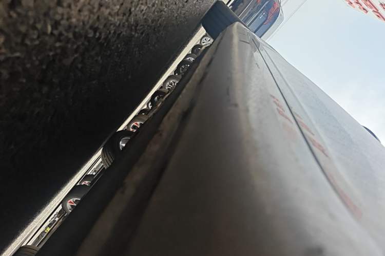 Used MG 6 New Energy 2018 45T E-DRIVE Intelligent Hybrid Premium Internet Edition Right Side Sill