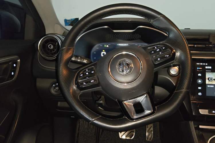 Used MG 6 New Energy 2018 45T E-DRIVE Intelligent Hybrid Premium Internet Edition Steering Wheel