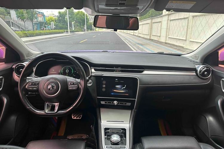 Used MG 6 New Energy 2018 45T E-DRIVE Intelligent Hybrid Premium Internet Edition Interior 1