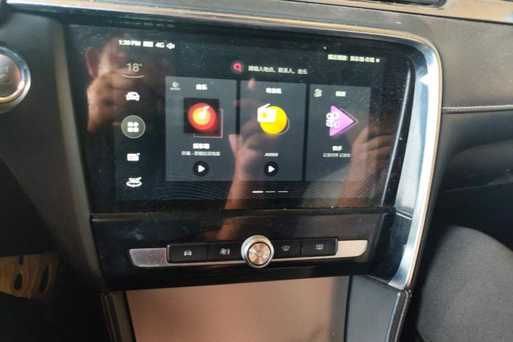 Used MG 6 New Energy 2018 45T E-DRIVE Intelligent Drive Hybrid PILOT Super Internet Edition Audio And AC Panel