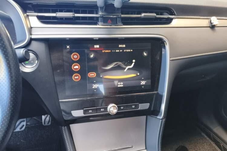 Used MG 6 New Energy 2018 45T E-DRIVE Intelligent Drive Hybrid PILOT Super Internet Edition Audio And AC Panel