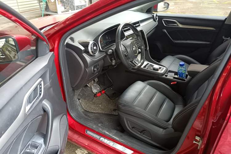 Used MG 6 New Energy 2018 45T E-DRIVE Intelligent Hybrid Premium Internet Edition Driver Seat