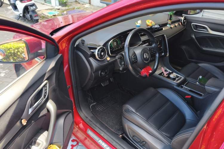 Used MG 6 New Energy 2018 45T E-DRIVE Intelligent Drive Hybrid PILOT Super Internet Edition Driver Seat