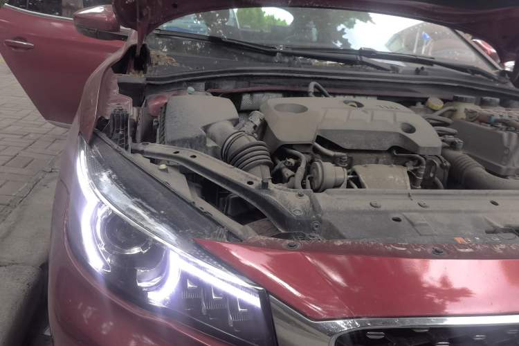 Used MG 6 New Energy 2018 45T E-DRIVE Intelligent Hybrid Premium Internet Edition Engine Bay Right