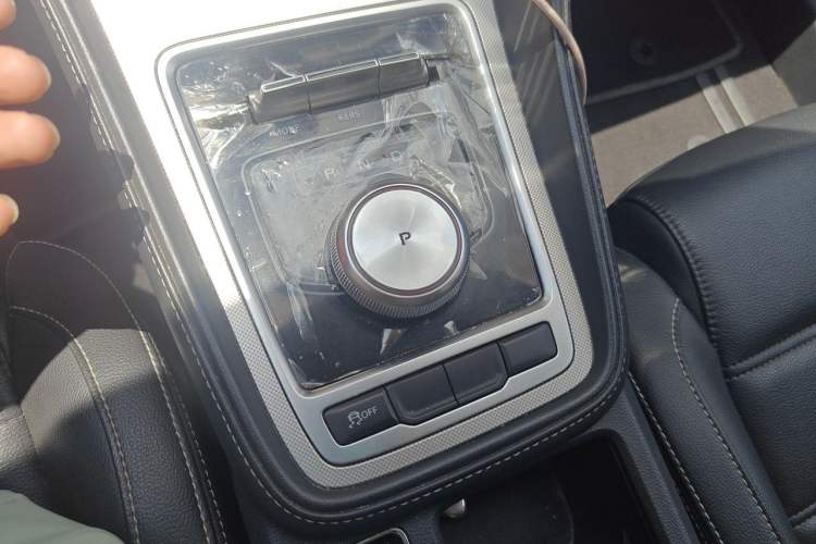 Used MG 6 New Energy 2018 45T E-DRIVE Intelligent Hybrid Premium Internet Edition Gear Lever