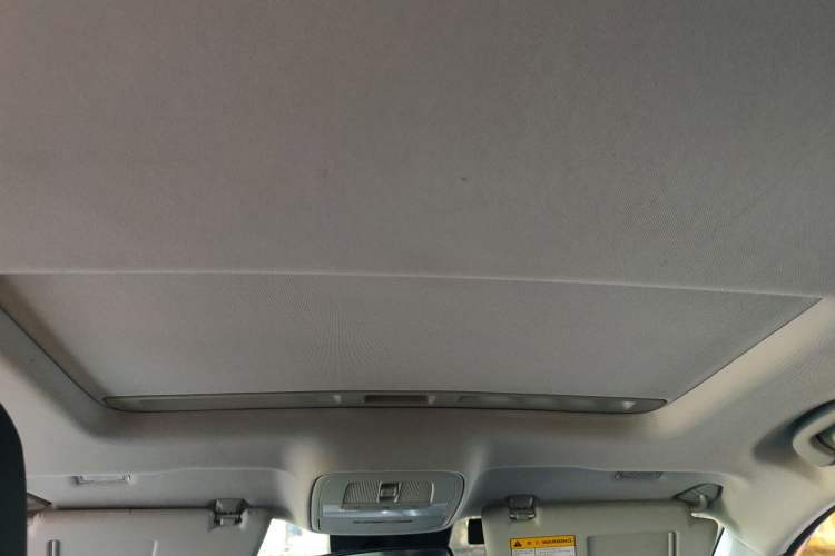 Used MG 6 New Energy 2018 45T E-DRIVE Intelligent Drive Hybrid PILOT Super Internet Edition Headliner