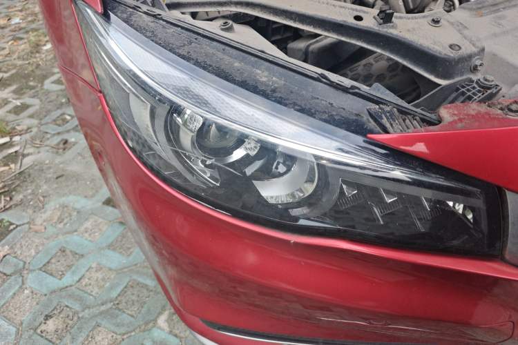 Used MG 6 New Energy 2018 45T E-DRIVE Intelligent Drive Hybrid PILOT Super Internet Edition Right Front Headlight