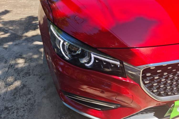 Used MG 6 New Energy 2018 45T E-DRIVE Intelligent Drive Hybrid PILOT Super Internet Edition Right Front Headlight