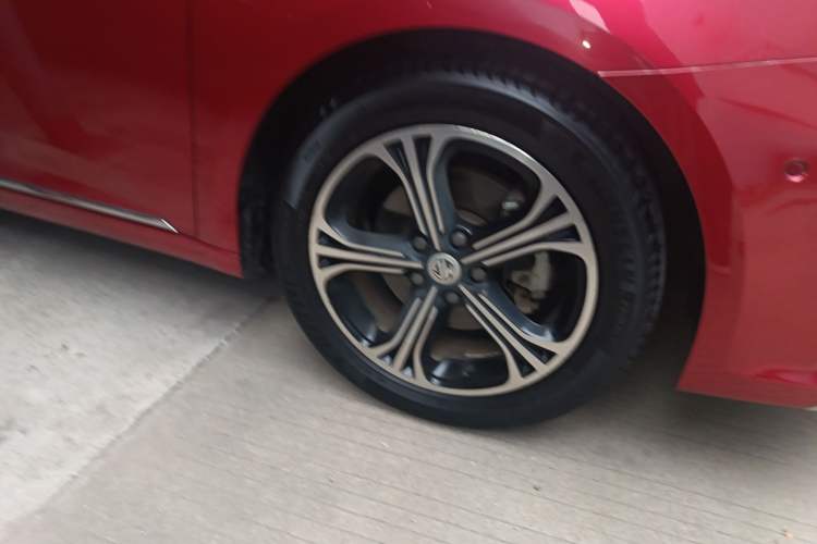 Used MG 6 New Energy 2018 45T E-DRIVE Intelligent Drive Hybrid PILOT Super Internet Edition Right Front Wheel Hub
