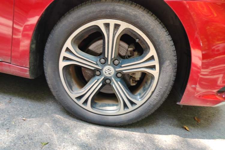 Used MG 6 New Energy 2018 45T E-DRIVE Intelligent Hybrid Premium Internet Edition Right Front Wheel Hub