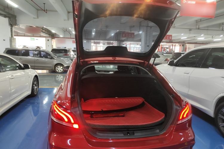 Used MG 6 New Energy 2018 45T E-DRIVE Intelligent Hybrid Premium Internet Edition Trunk