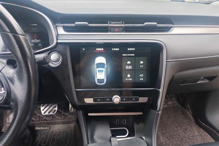 Used MG 6 New Energy 2018 45T E-DRIVE Intelligent Hybrid Premium Internet Edition Audio And AC Panel