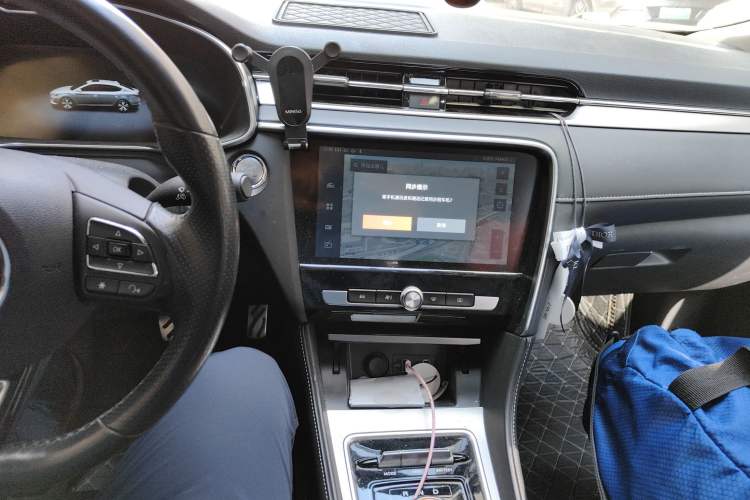 Used MG 6 New Energy 2018 45T E-DRIVE Intelligent Hybrid Premium Internet Edition Audio And AC Panel